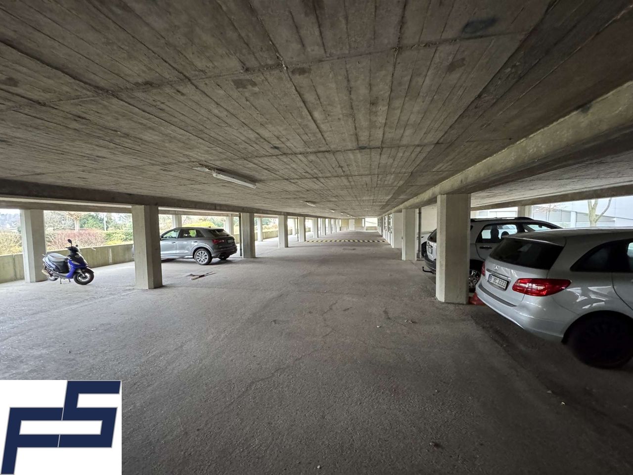 Eigentümer -Garage